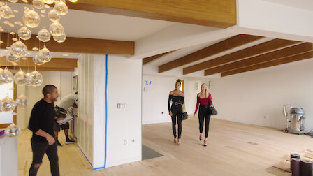 Watch Everybody Loves Mary. Episode 4 of Season 3.